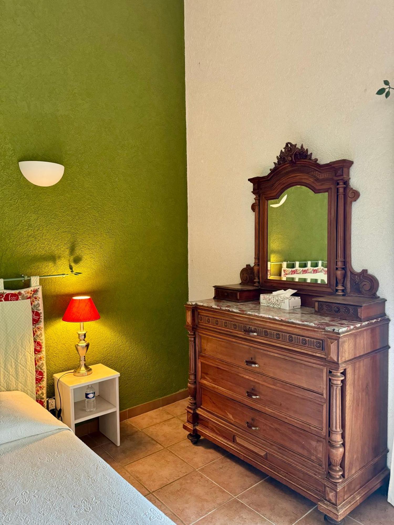 Mas Du Grand Peloux Hotel Port-Saint-Louis-du-Rhone Ngoại thất bức ảnh